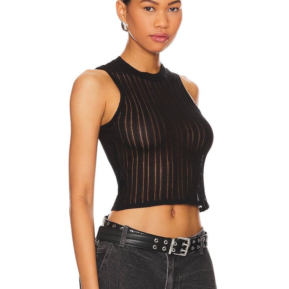Superdown Riley Black Sleeveless Top - Picture 2 of 4